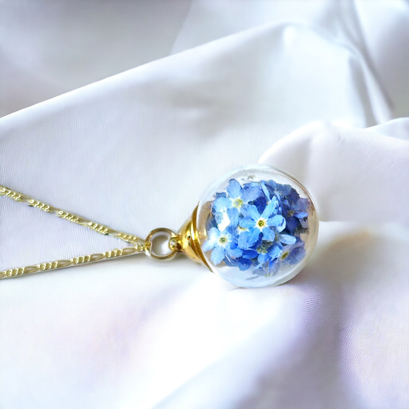 Elegante Vergissmeinnicht-Blütenkugel-Halskette – 50cm Kette aus vergoldetem 925 Sterling Silber