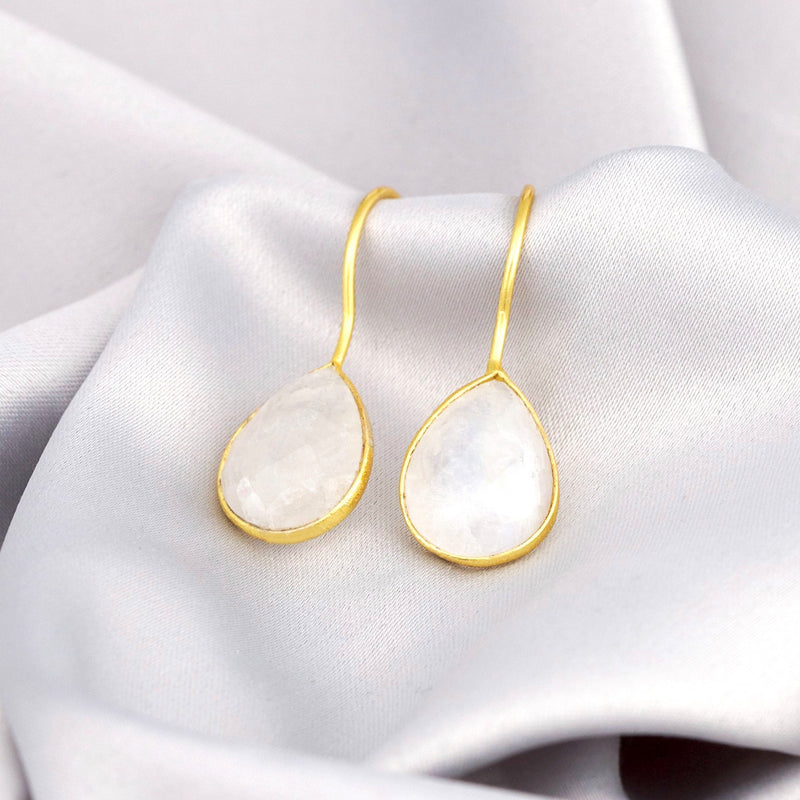 925 sterling gilded moonstone earrings