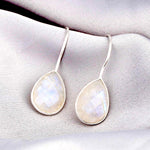 925 Sterling Silver Moonstone Earrings OHR925-93