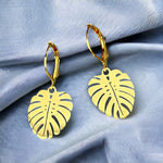 Gold plated monstera leaves earrings - vinohr-26